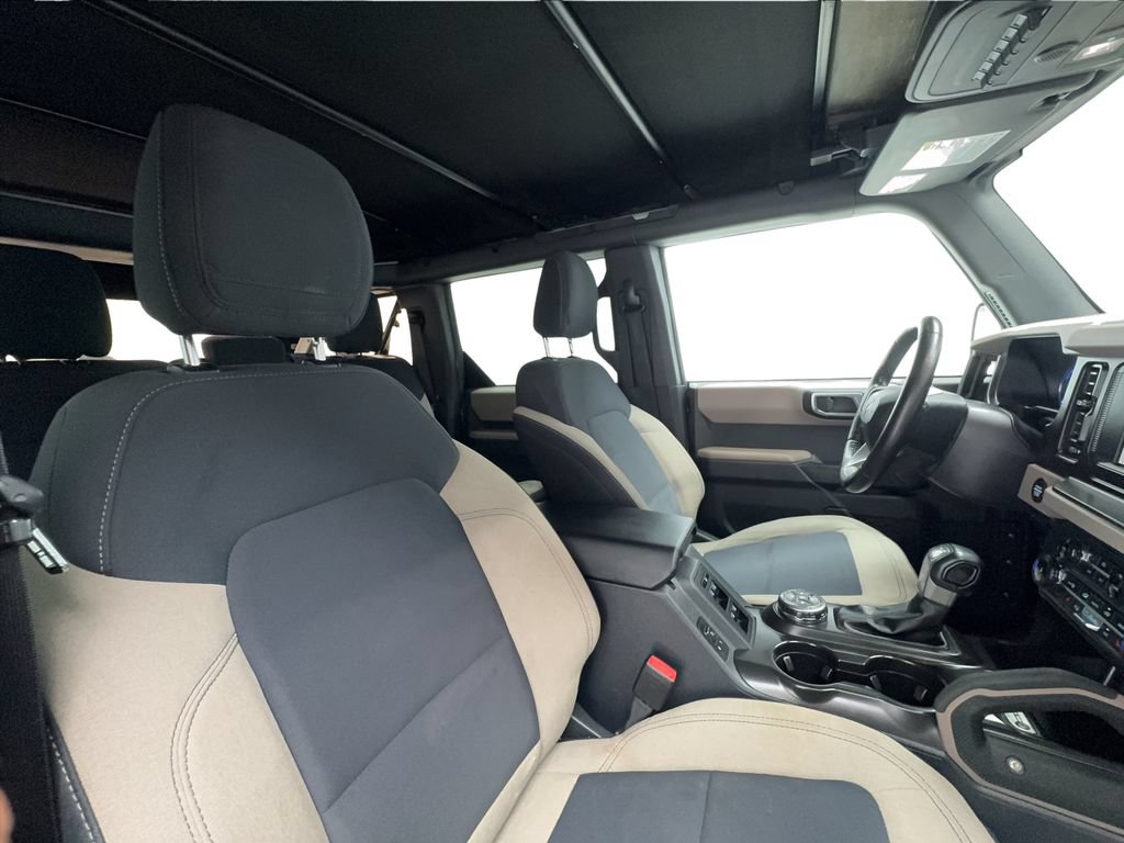 Used 2022 Ford Bronco Big Bend w/ Sasquatch Package AWD/4WD image 31