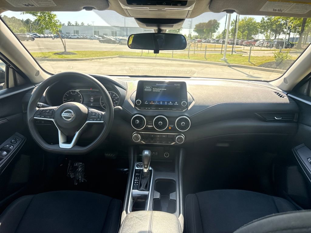 Used 2023 Nissan Sentra SV FWD image 17