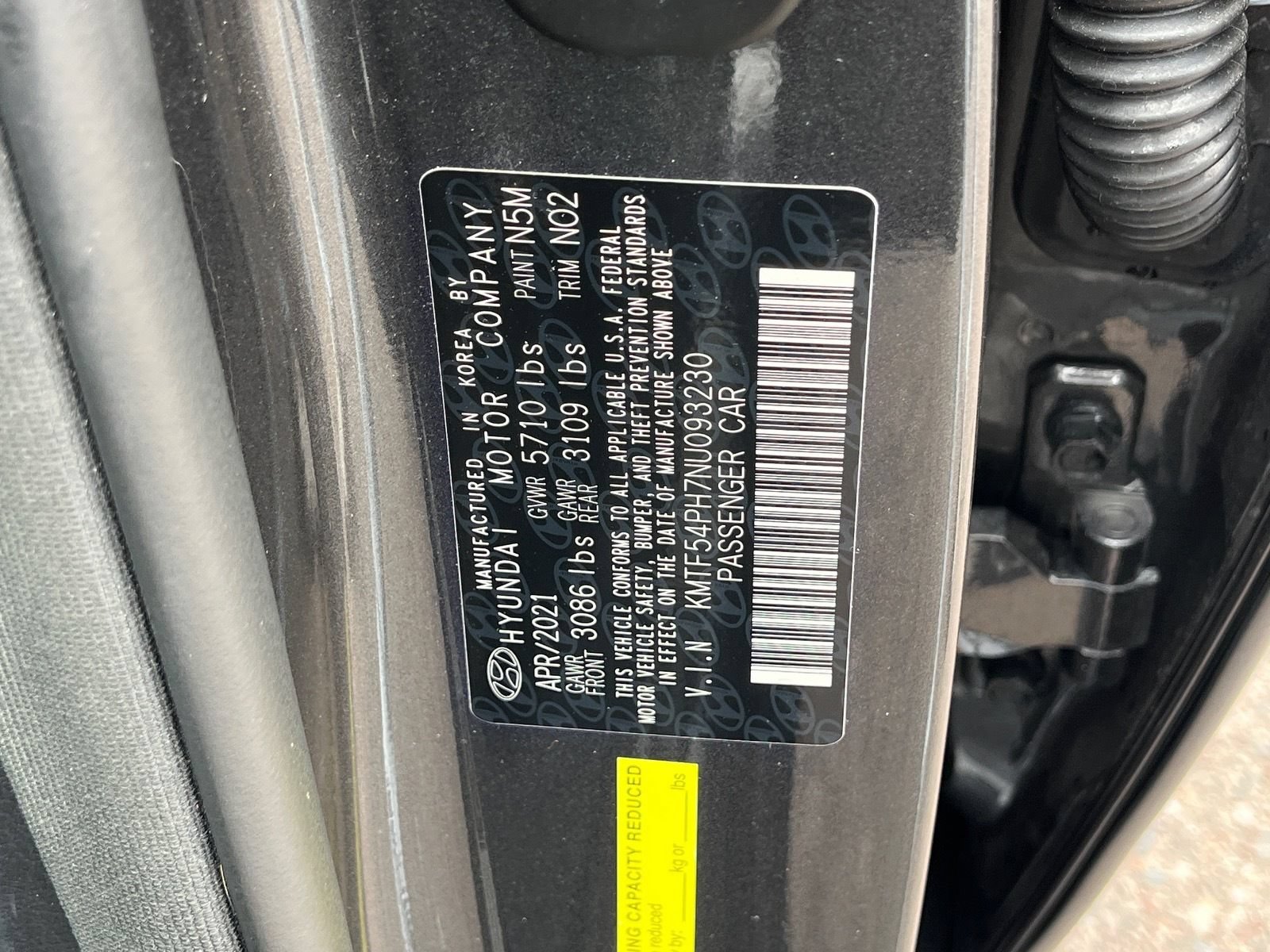 Used 2022 Genesis G90 5.0 Ultimate RWD image 30