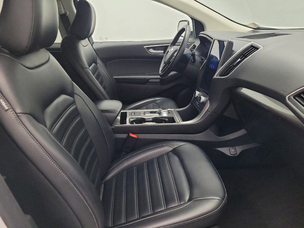 Used 2024 Ford Edge SEL image 21