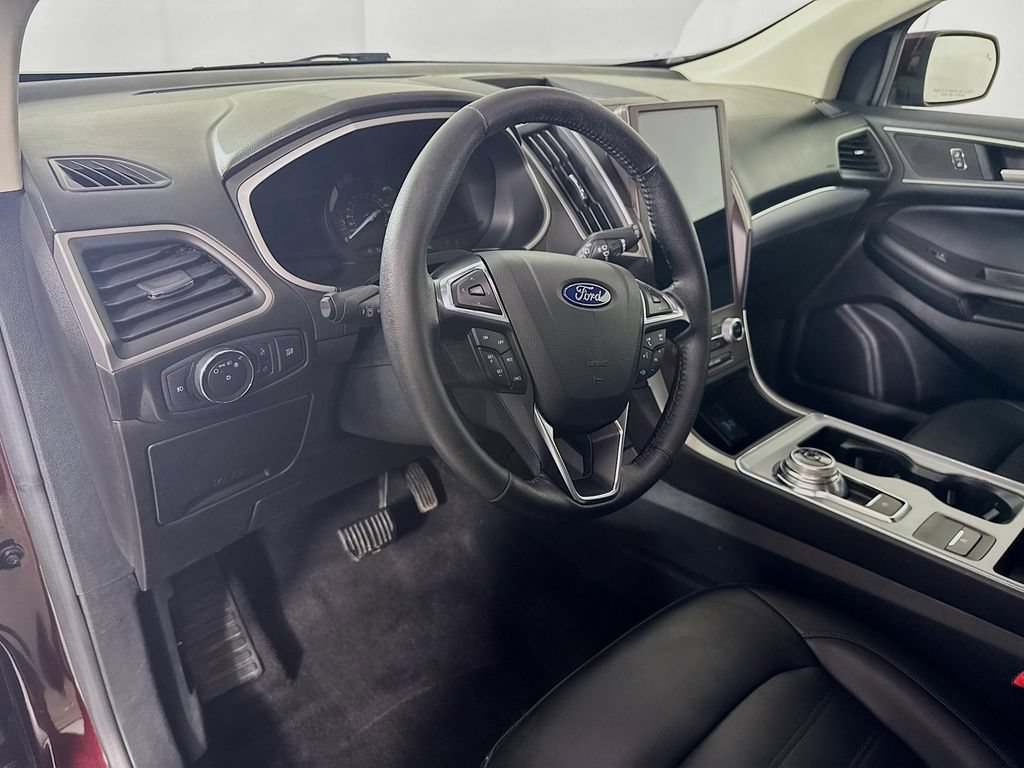 Used 2021 Ford Edge SEL FWD image 9