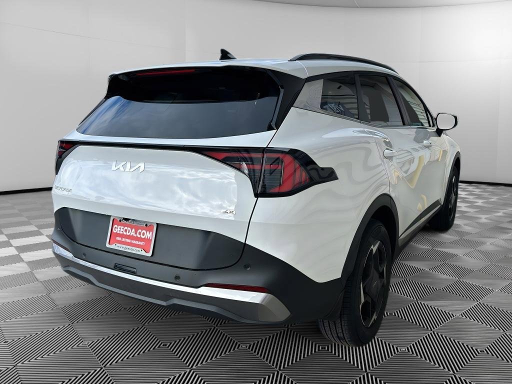 New 2026 Kia Sportage EX w/ EX Panorama Roof Package AWD/4WD image 4