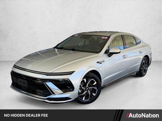 Used 2025 Hyundai Sonata SEL FWD image 1