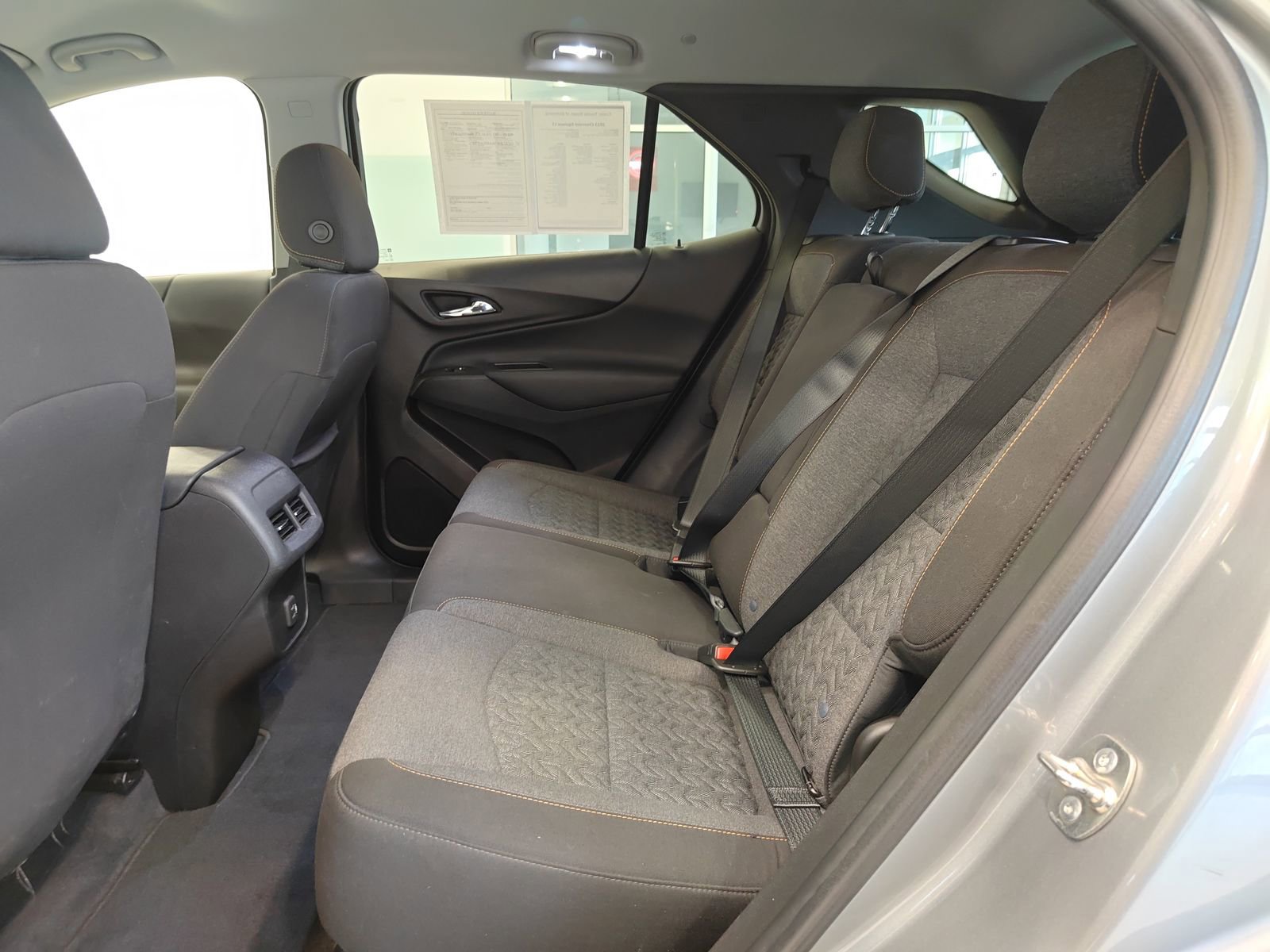 Used 2023 Chevrolet Equinox LT image 30