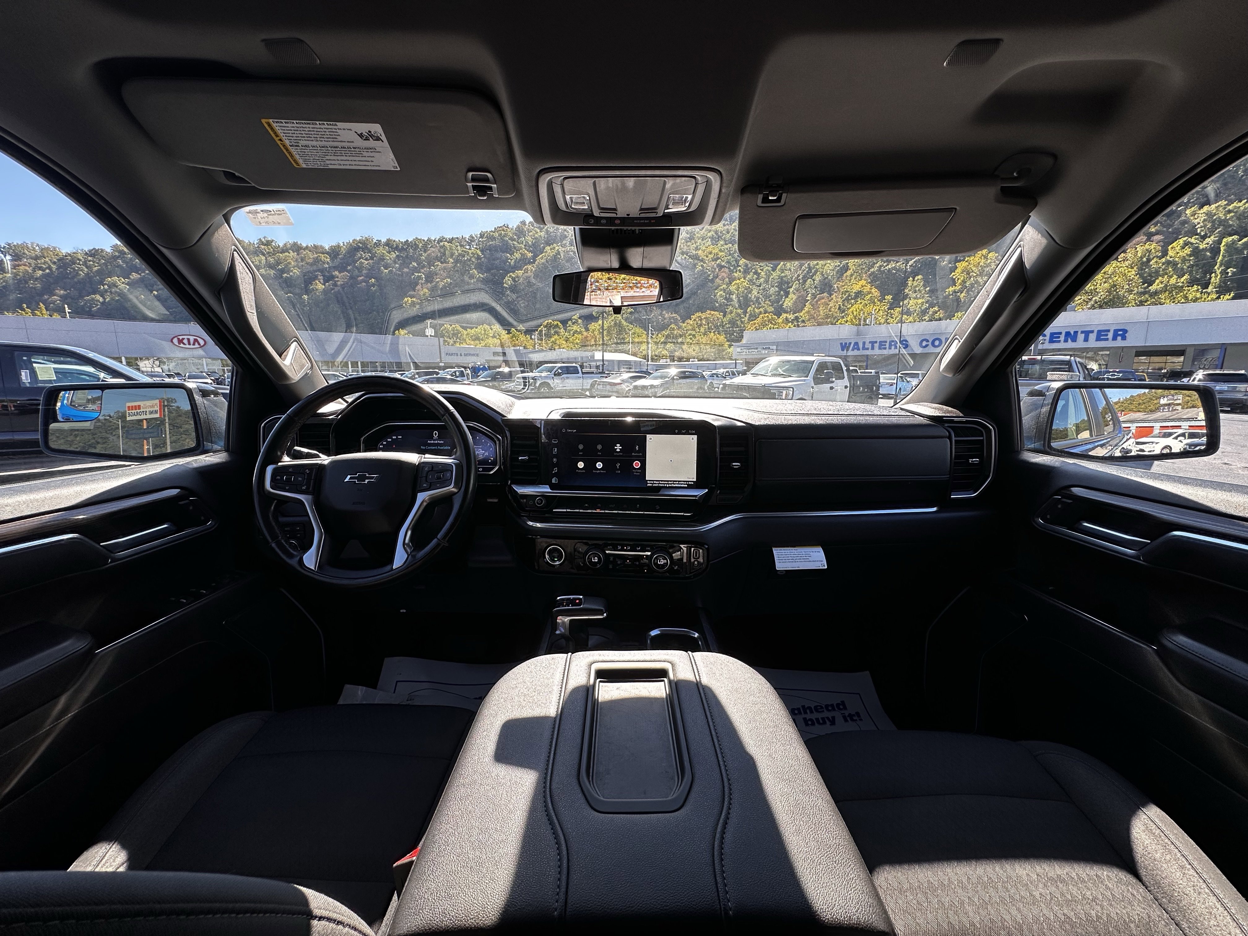 Used 2022 Chevrolet Silverado 1500 LT Trail Boss image 6