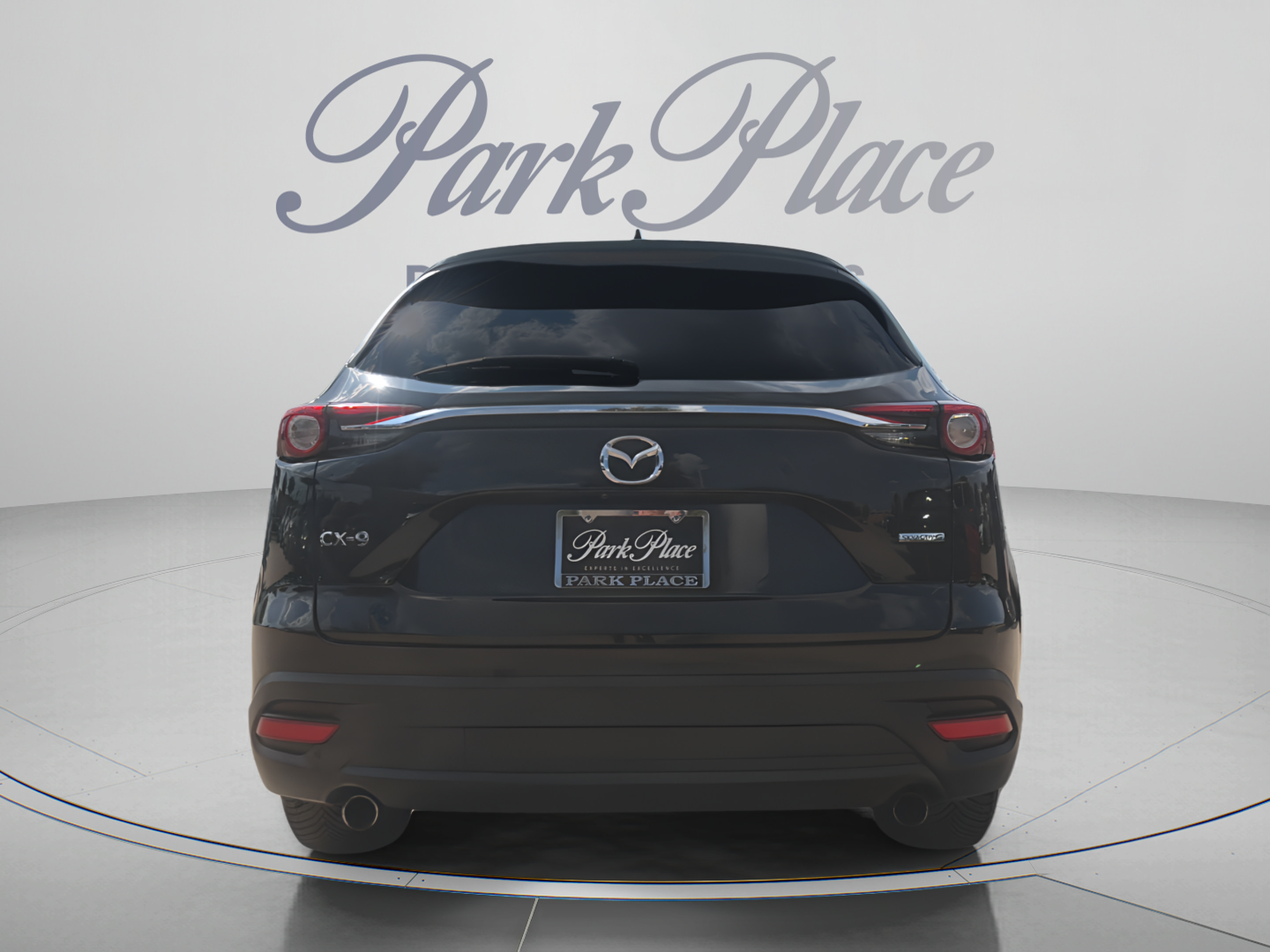 Used 2021 MAZDA CX-9 Touring w/ Touring Premium Package FWD image 4