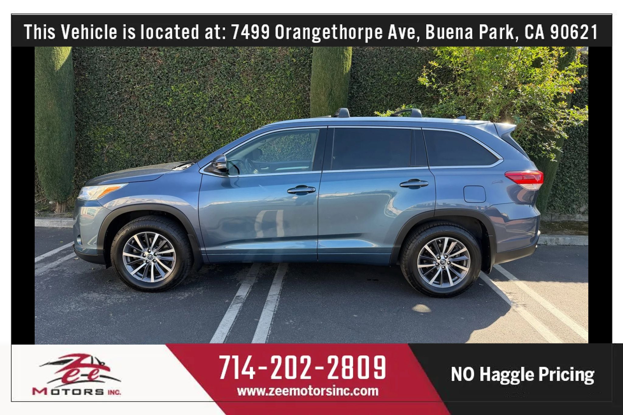 Used 2018 Toyota Highlander XLE w/ Carpet Mat Package (TMS) image 10