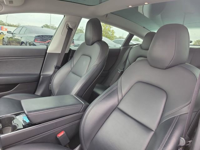 Used 2019 Tesla Model 3 Mid Range image 19