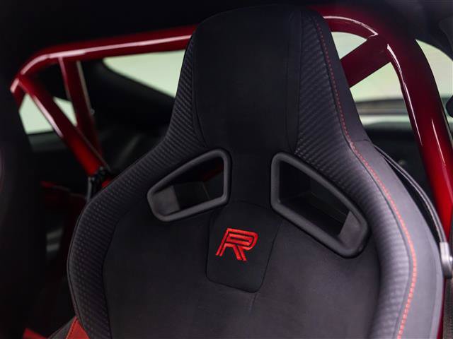 Used 2020 Ford Mustang Shelby GT350R w/ GT350R Equipment Group 920A RWD image 19