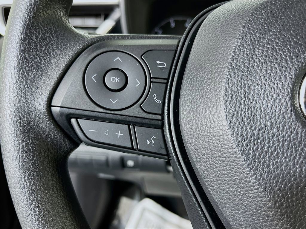 Used 2024 Toyota Corolla LE AWD/4WD image 15