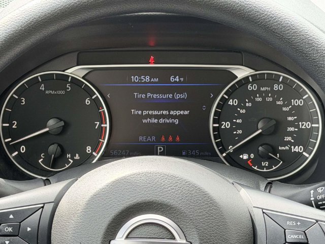 Used 2024 Nissan Altima 2.5 SV FWD image 26