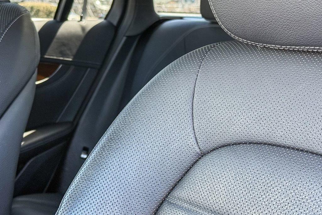 Used 2016 Mercedes-Benz GLC 300 4MATIC image 21