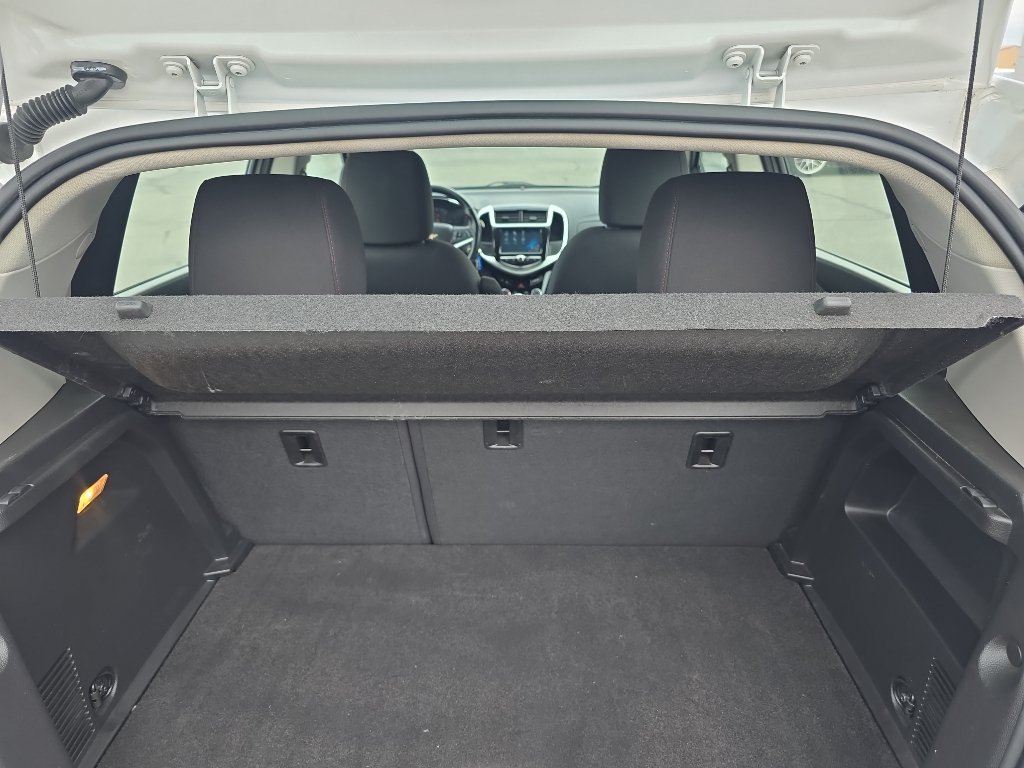 Used 2017 Chevrolet Sonic LT FWD image 8