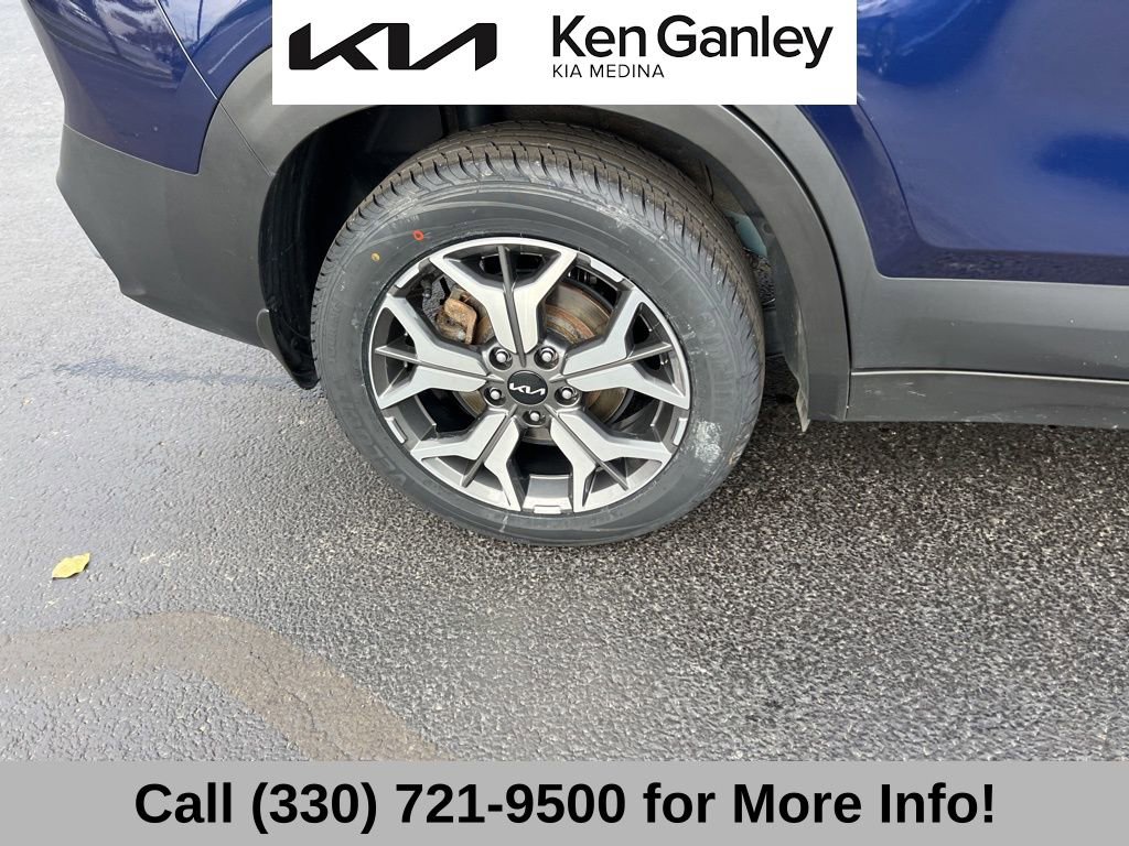 Certified 2023 Kia Seltos EX image 23