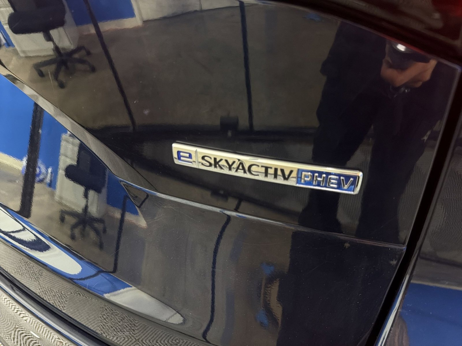 Used 2024 MAZDA CX-90 Plug-In Hybrid w/ Preferred image 28