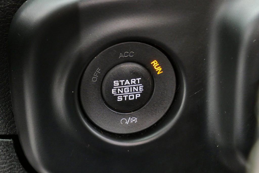 Used 2020 Jeep Wrangler Unlimited Sahara w/ Dual Top Group image 23