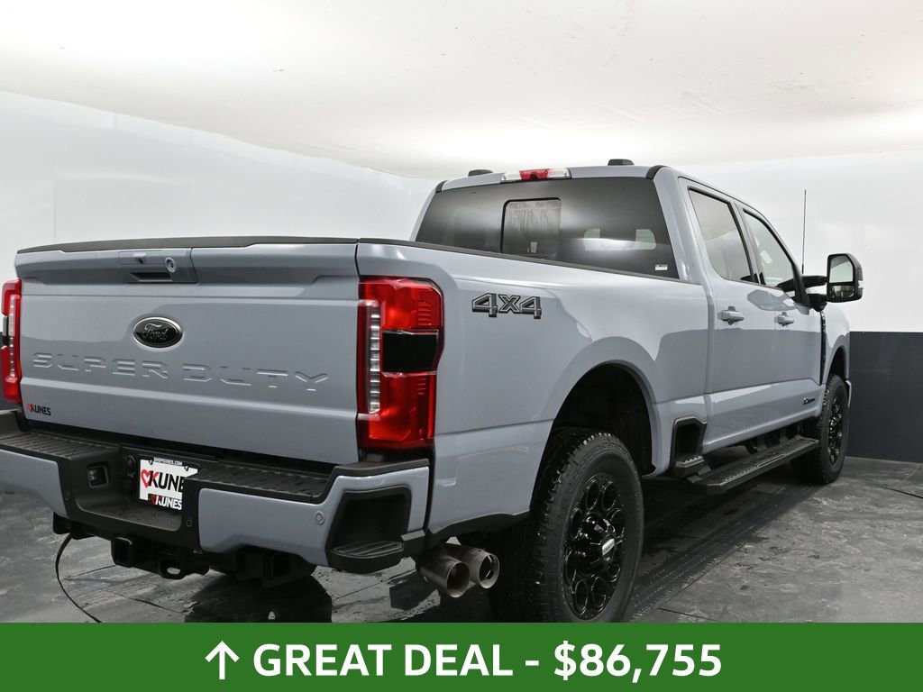 Used 2026 Ford F250 Lariat w/ Black Appearance Package AWD/4WD image 4