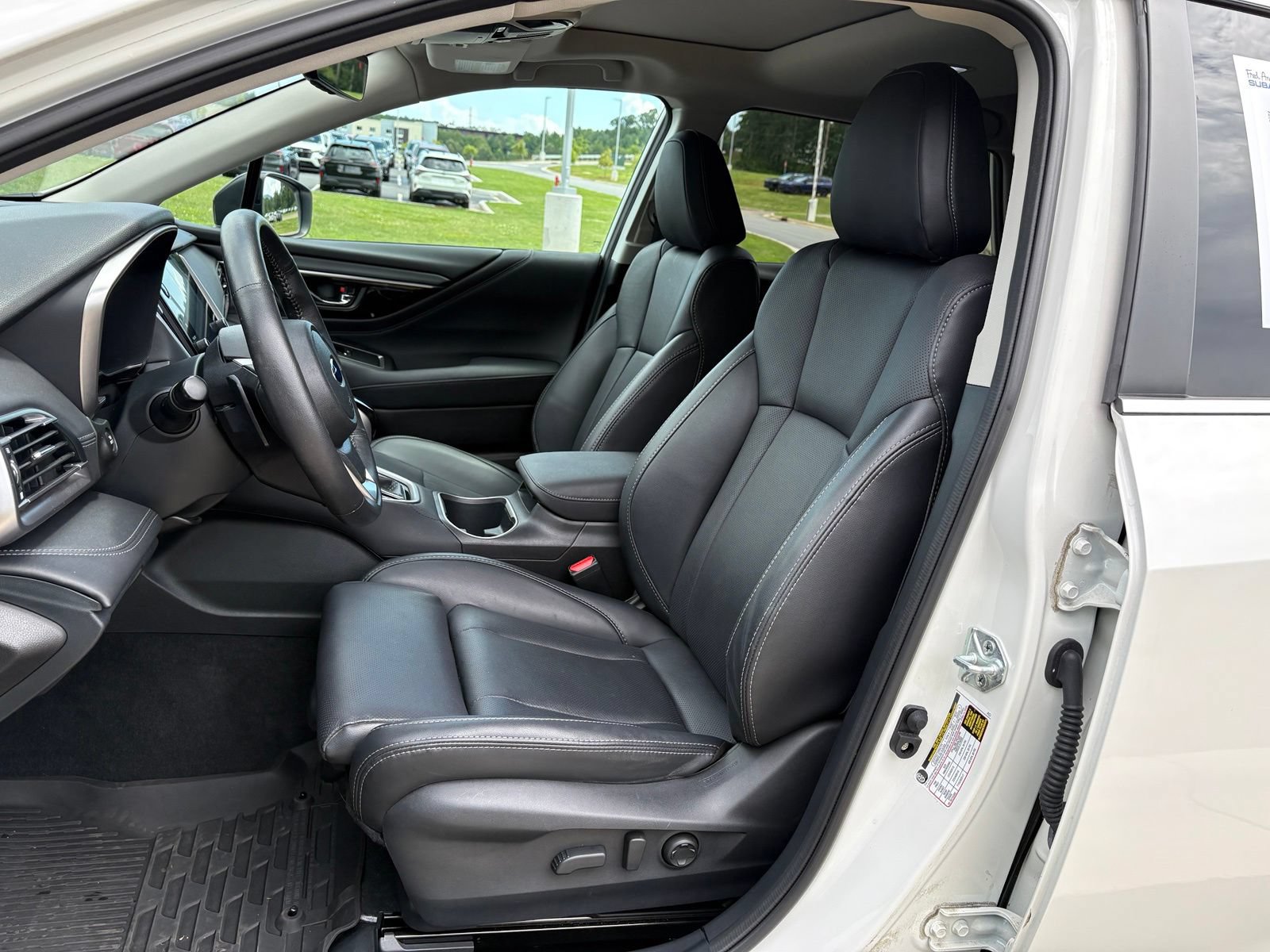 Certified 2024 Subaru Outback Limited AWD/4WD image 27
