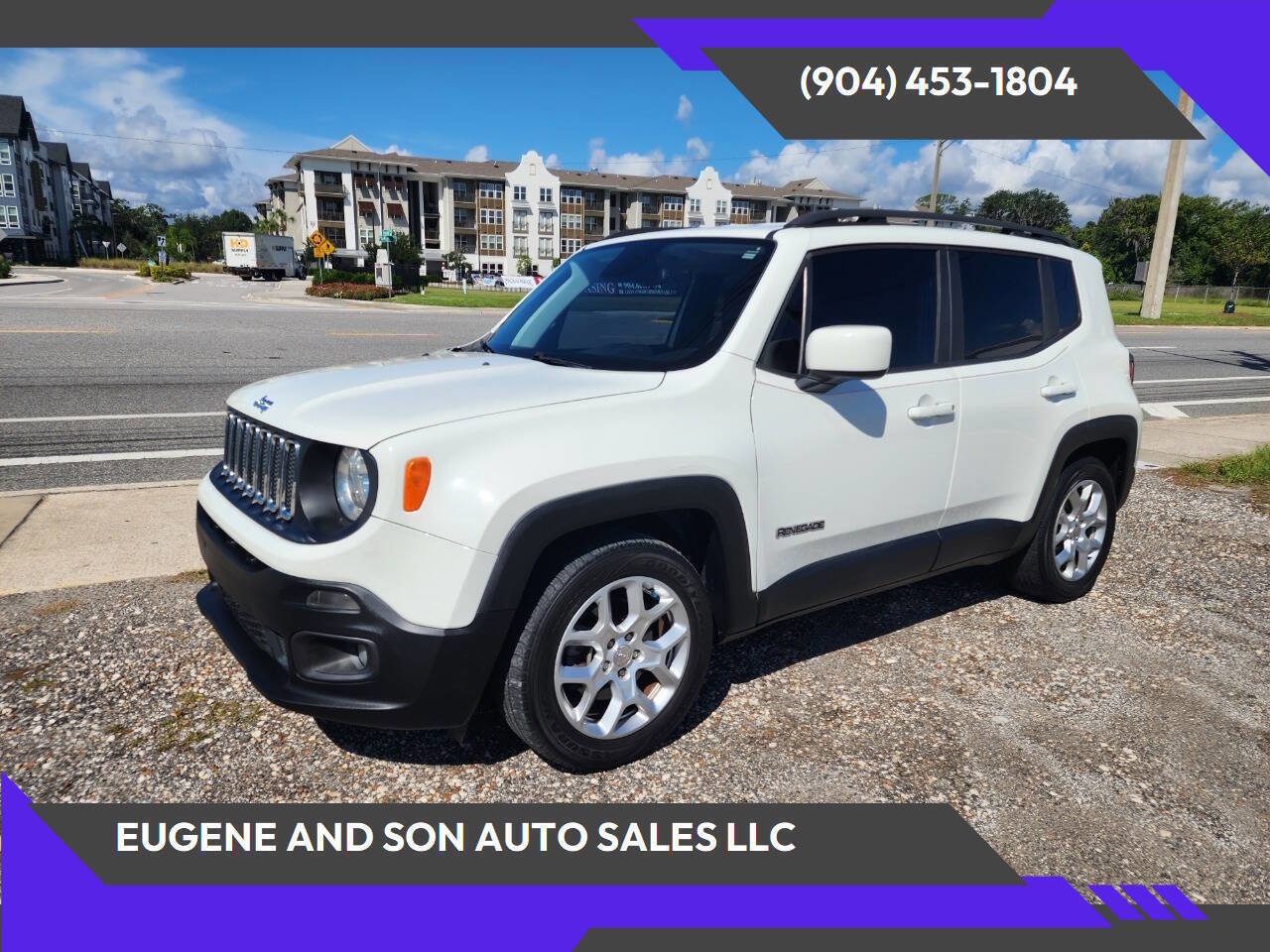 Used 2018 Jeep Renegade Latitude image 1