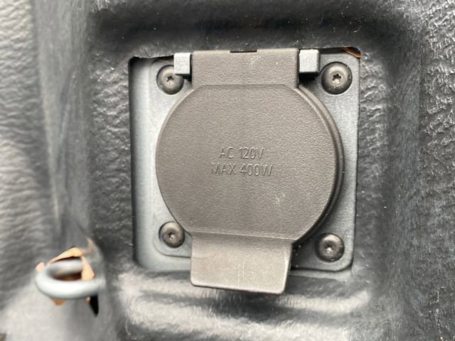 Certified 2025 Chevrolet Silverado 1500 LT image 34