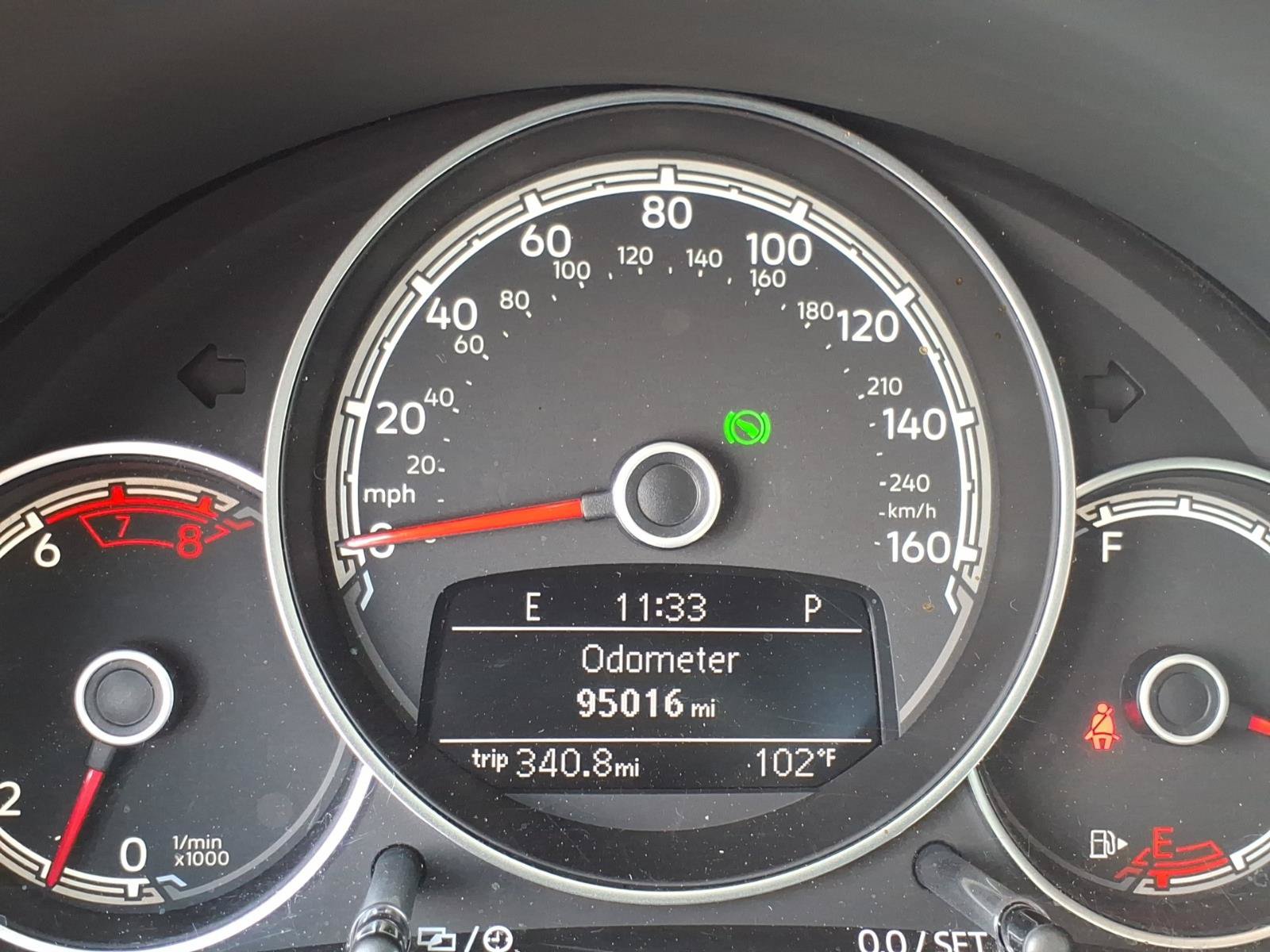 Used 2019 Volkswagen Beetle 2.0T SE w/ SE Premium Package FWD image 27