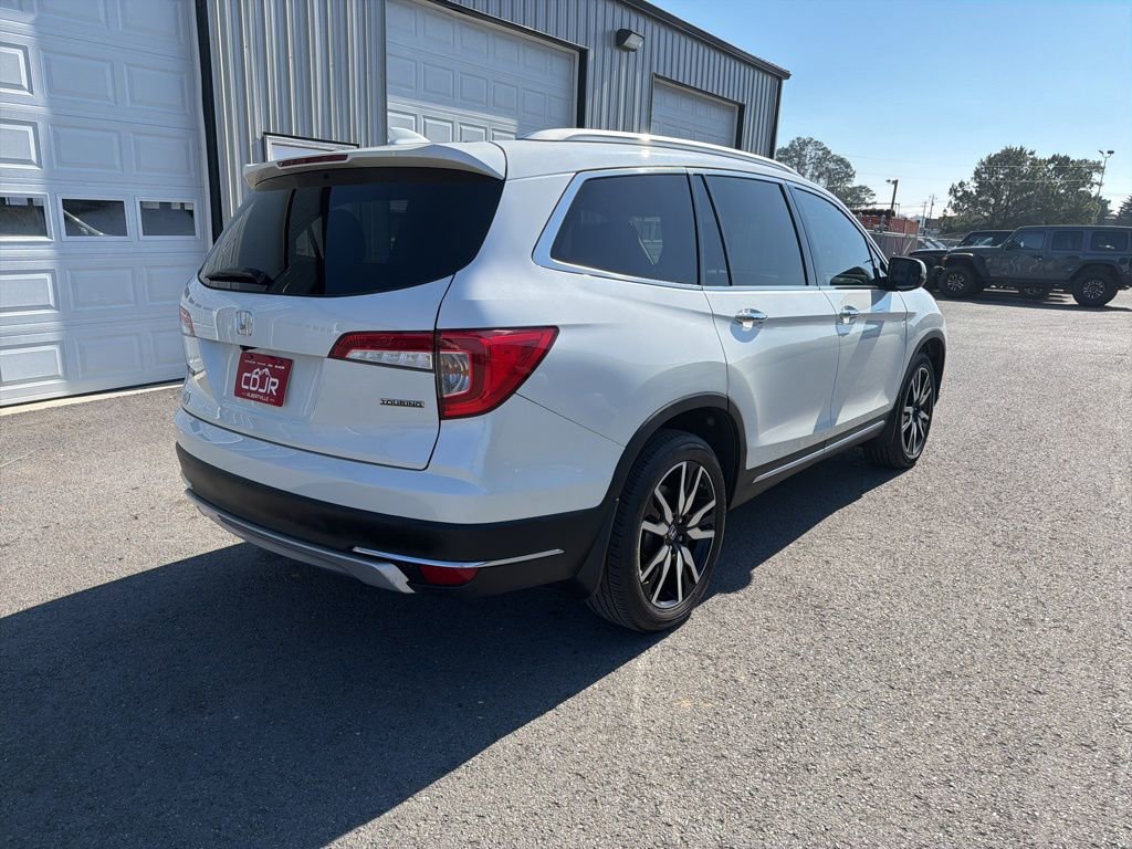Used 2019 Honda Pilot Touring image 3