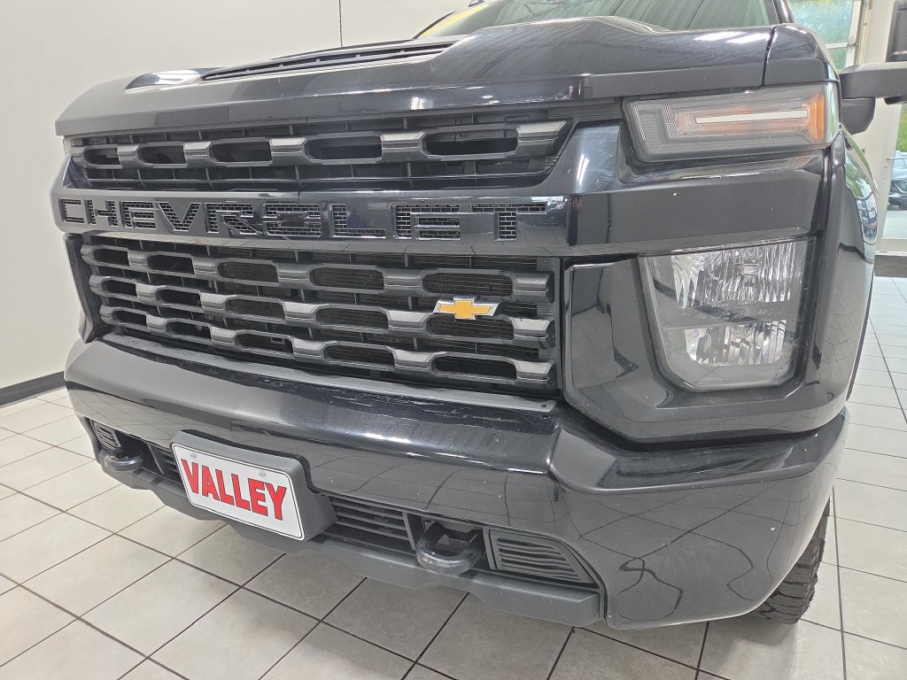 Used 2020 Chevrolet Silverado 2500 Custom w/ Custom Value Package AWD/4WD image 25