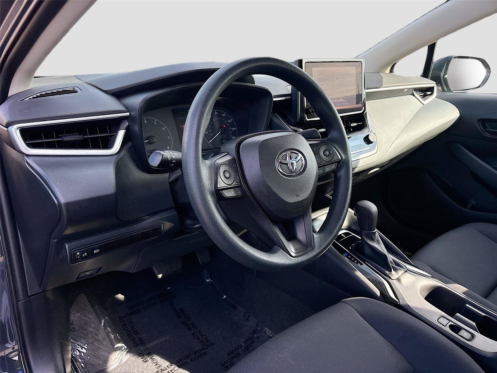 Used 2023 Toyota Corolla LE FWD image 10