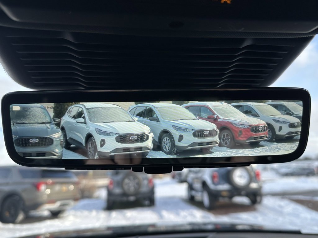 Used 2022 Land Rover Range Rover Evoque S image 33