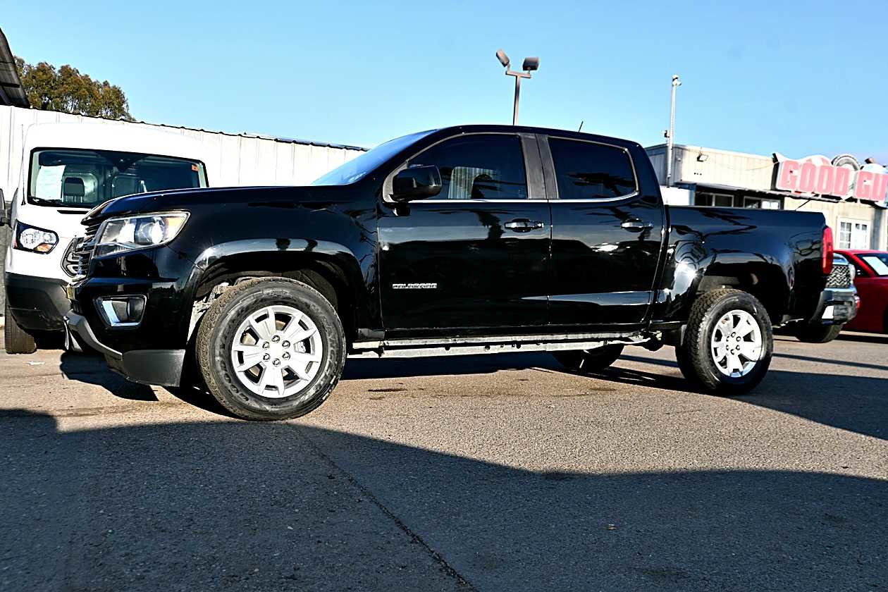 Used 2015 Chevrolet Colorado LT w/ LT Convenience Package image 4
