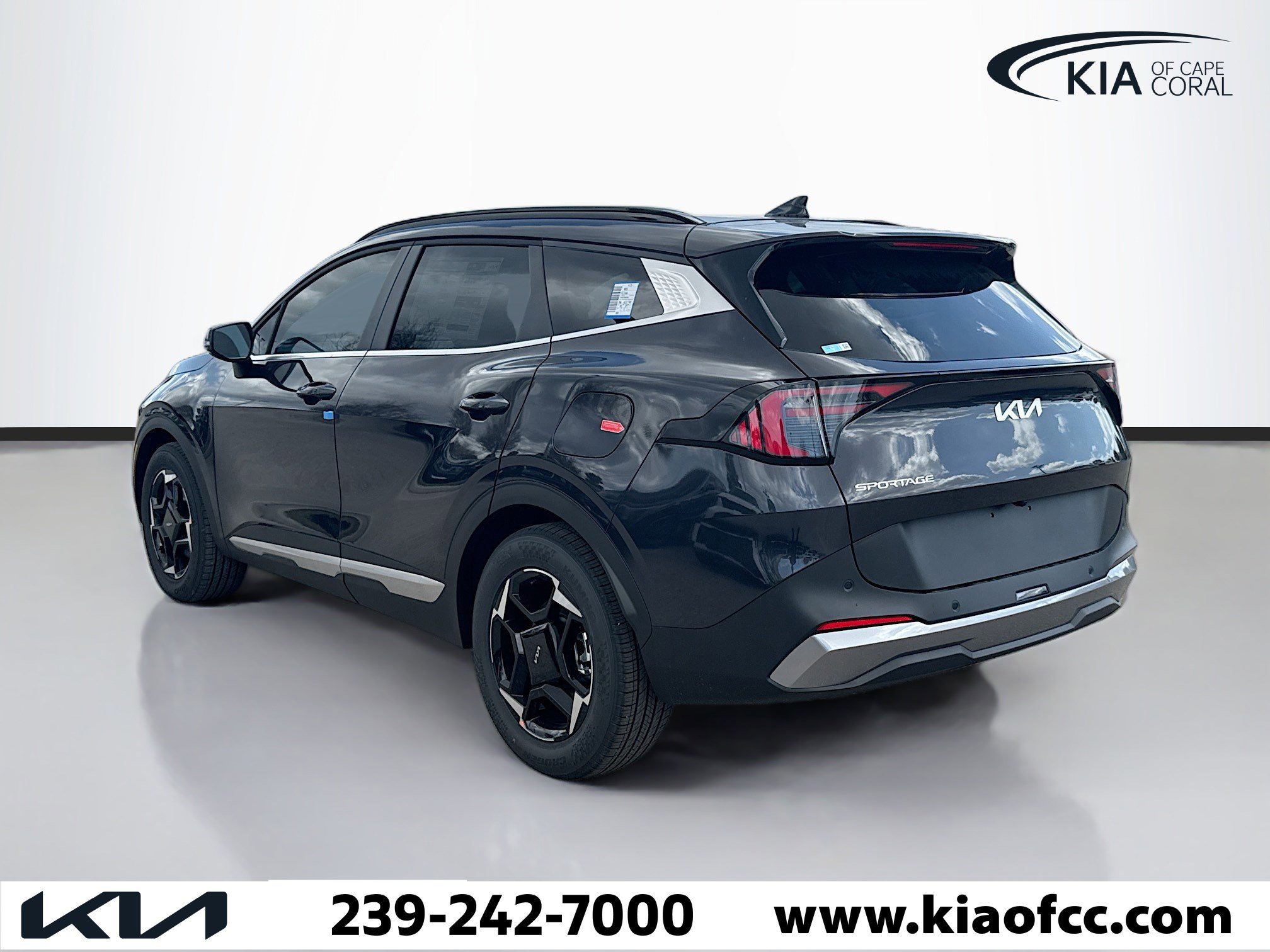 New 2026 Kia Sportage EX image 4