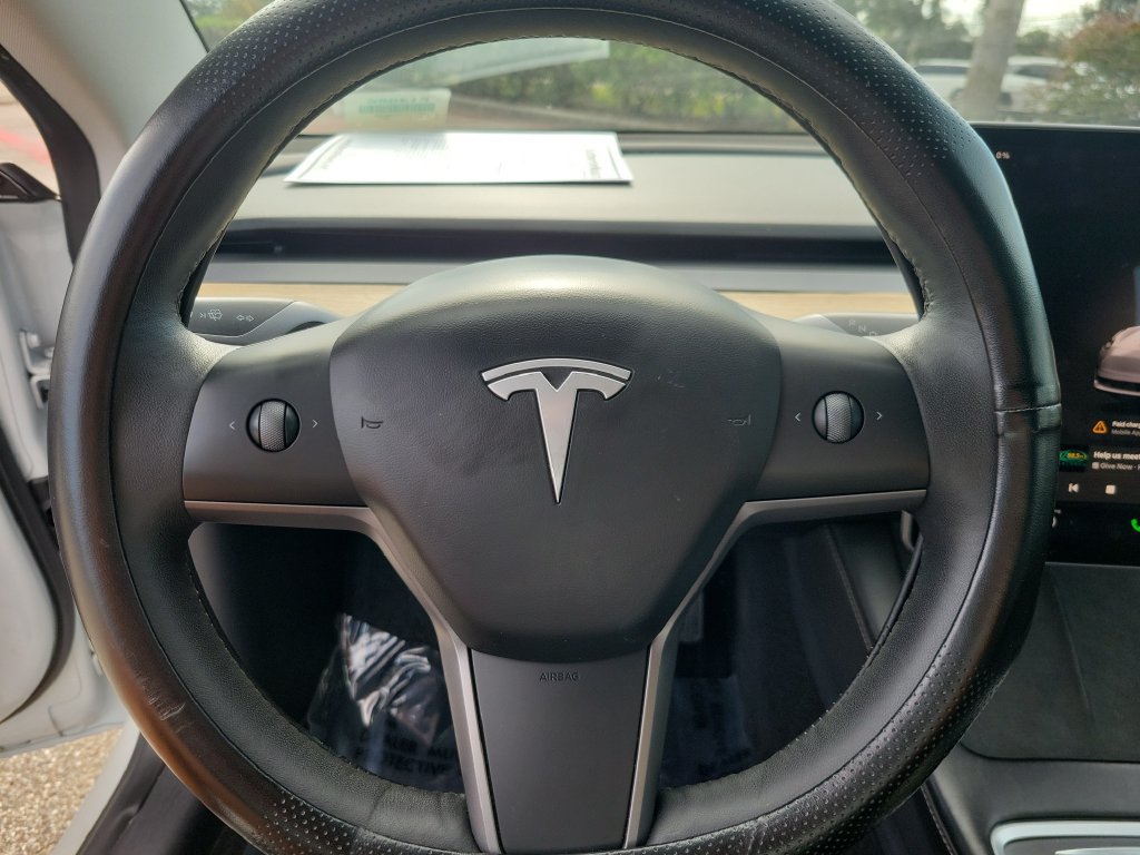 Used 2023 Tesla Model 3 Standard Range RWD image 17