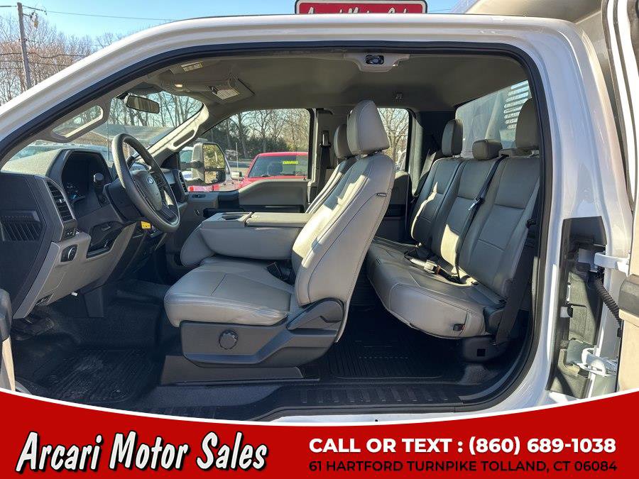 Used 2022 Ford F550 4x4 SuperCab Super Duty image 19