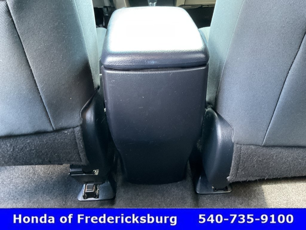 Used 2015 Toyota RAV4 LE AWD/4WD image 39