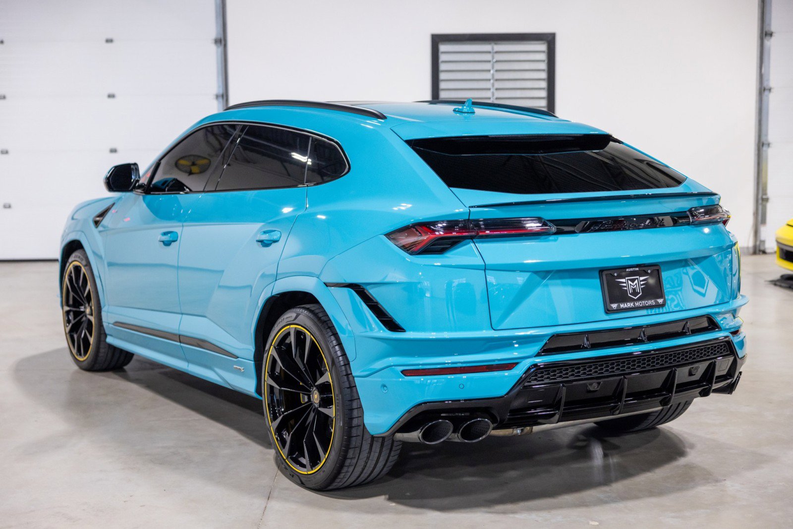 Used 2024 Lamborghini Urus S image 7