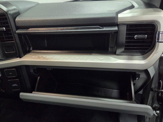 Used 2023 Ford F250 XLT image 41