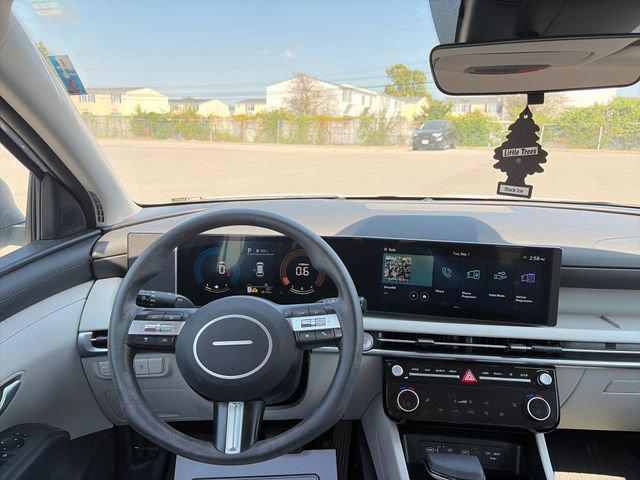 Used 2025 Hyundai Tucson SEL AWD/4WD image 28