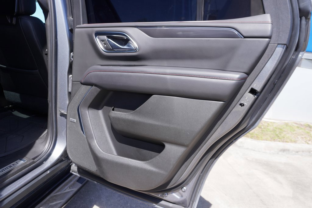 Used 2021 Chevrolet Tahoe RST w/ Luxury Package image 24