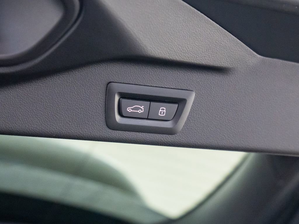 Used 2024 BMW X5 M Competition w/ Executive Package image 35