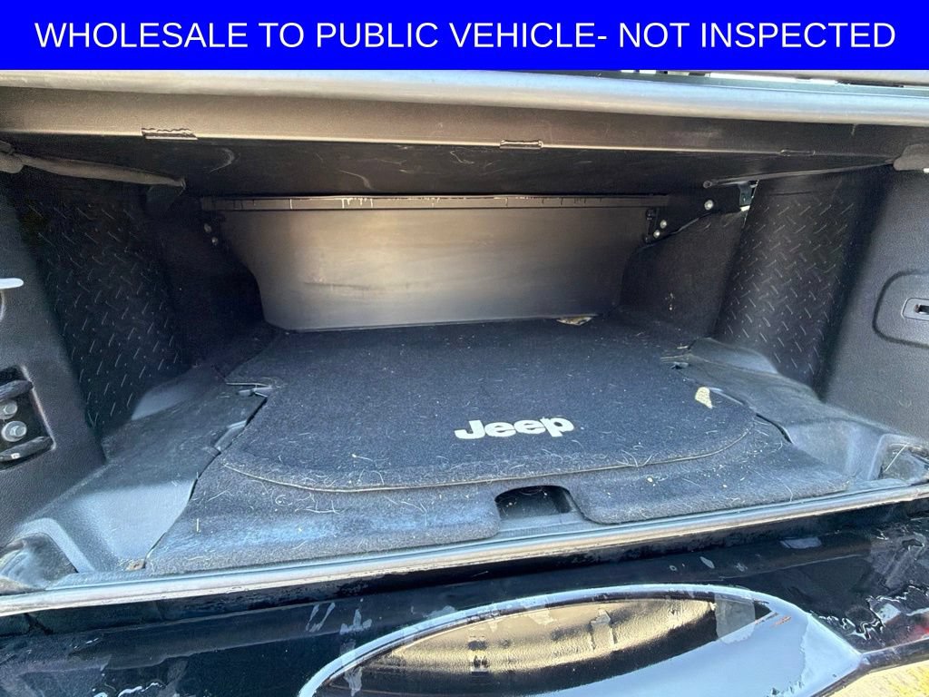 Used 2015 Jeep Wrangler Unlimited Sport AWD/4WD image 19
