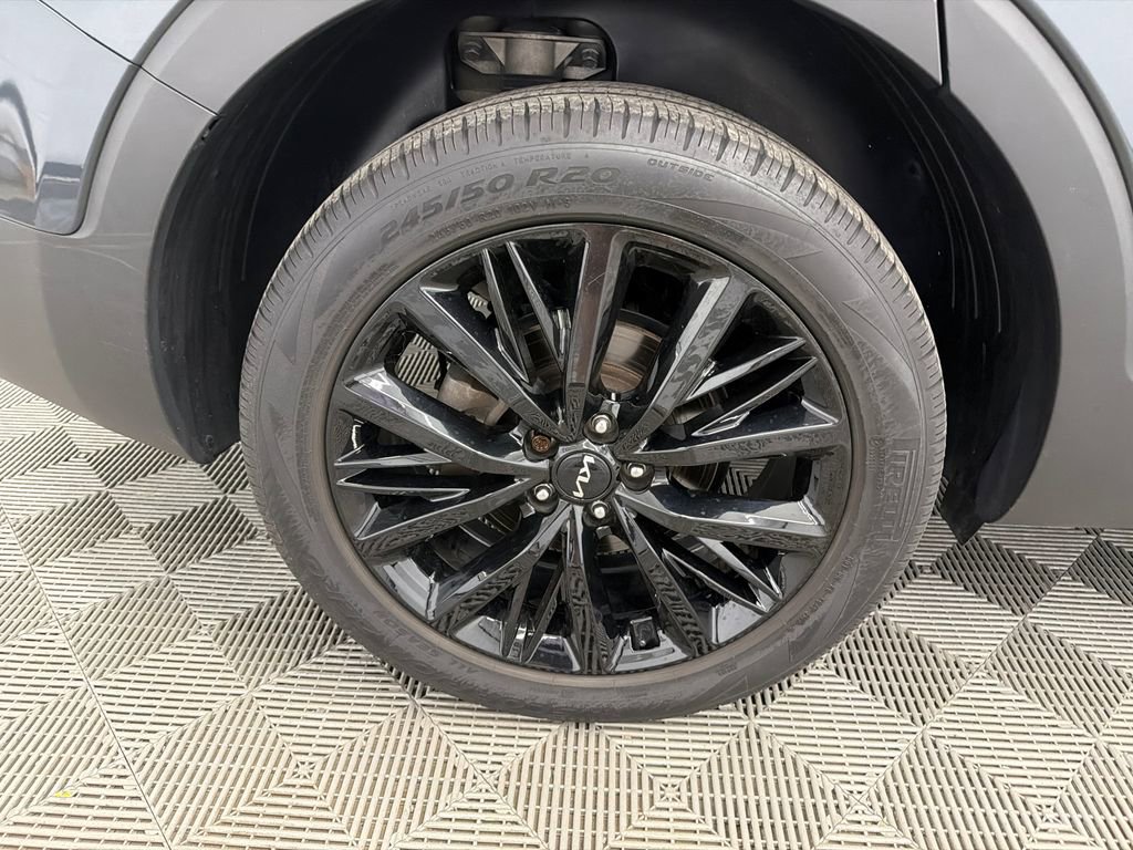 Used 2022 Kia Telluride SX FWD image 19