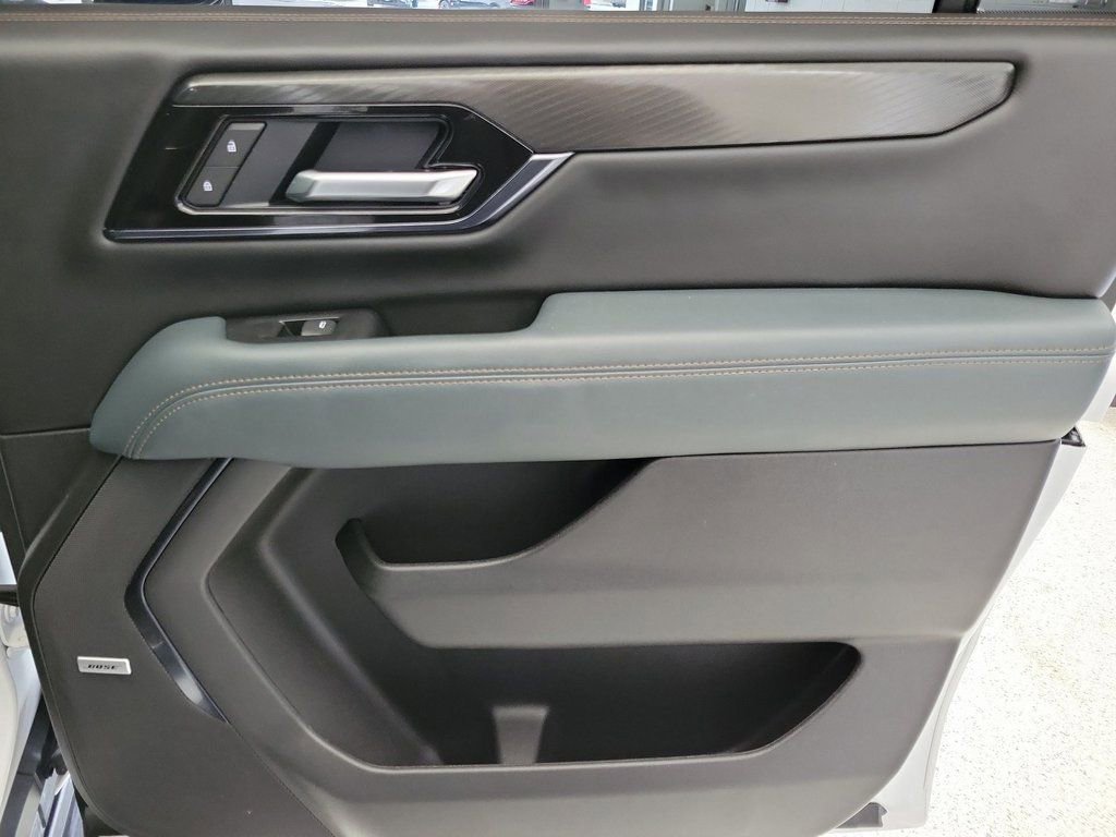 Certified 2025 GMC Yukon XL AT4 w/ AT4 Premium Plus Package image 24