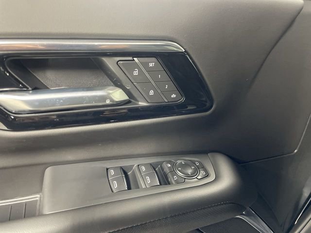 New 2026 Chevrolet Suburban High Country image 13