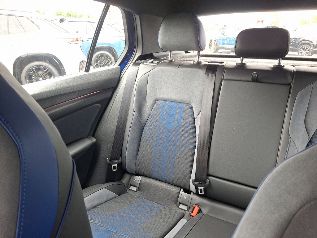 New 2025 Volkswagen Golf R Black Edition image 12