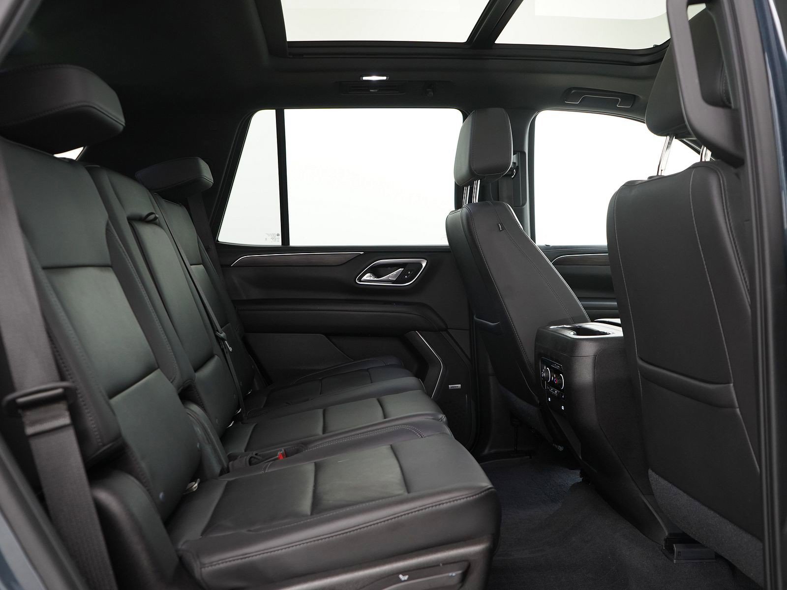 Used 2021 Chevrolet Tahoe LT w/ LT Signature Package AWD/4WD image 12