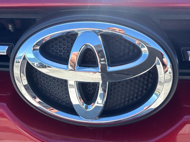 Used 2024 Toyota 4Runner SR5 Premium w/ Moonroof Package AWD/4WD image 8