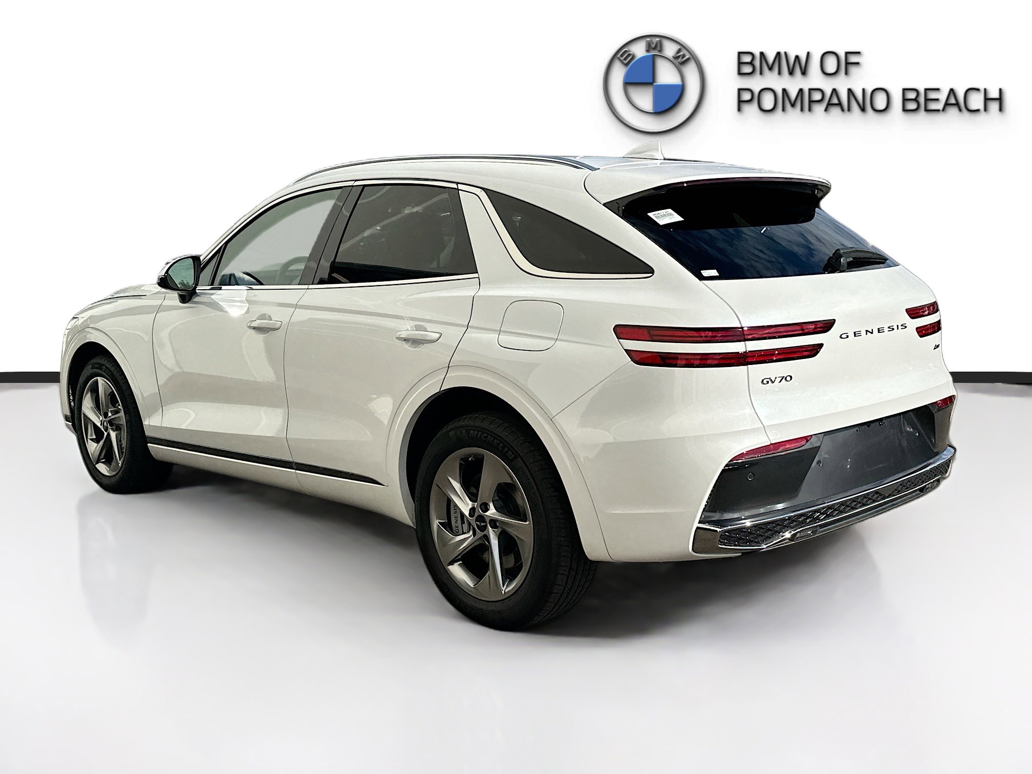 Used 2026 Genesis GV70 2.5T image 5