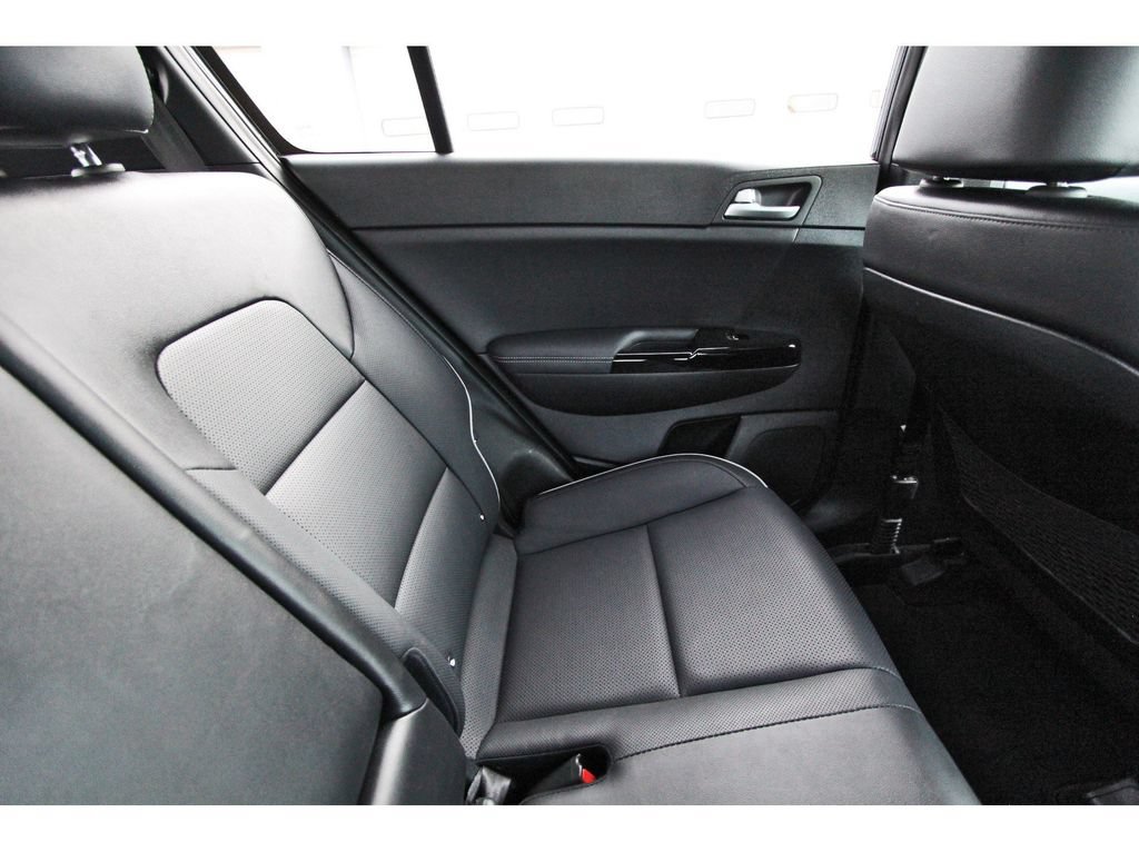 Used 2020 Kia Sportage SX FWD image 12