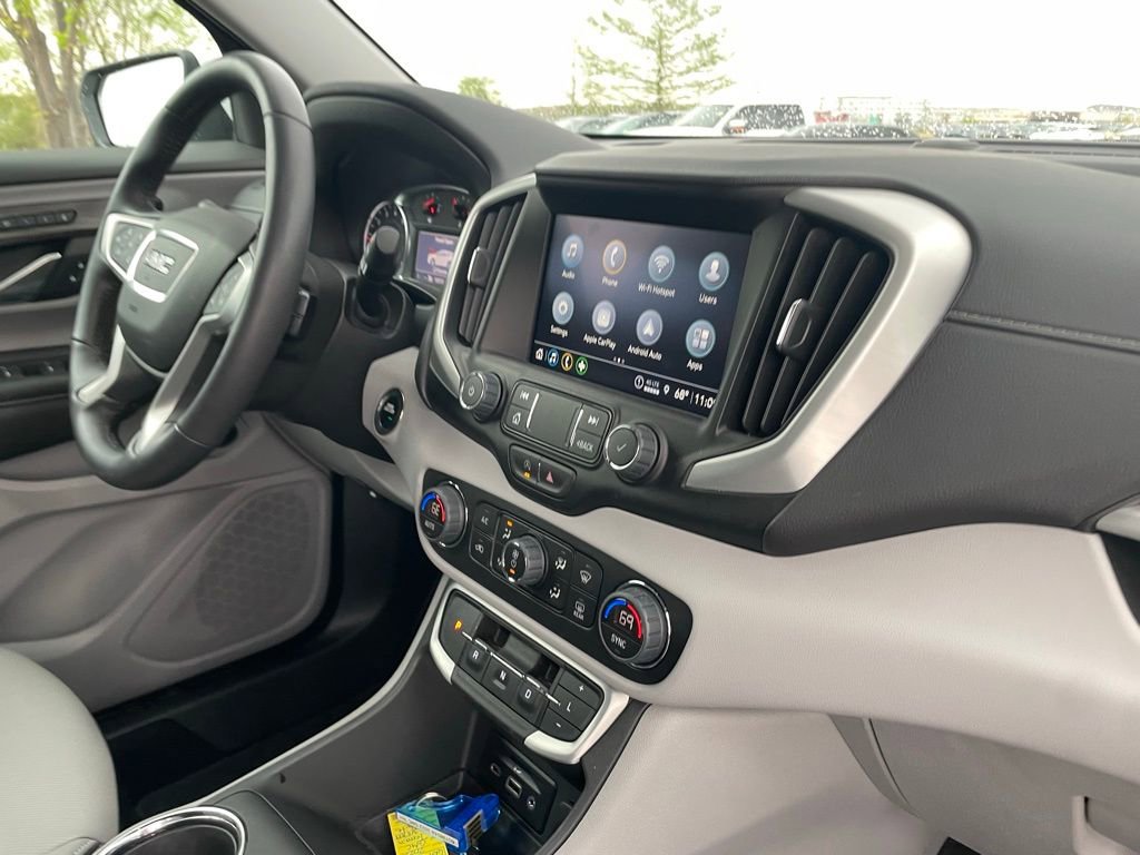 Used 2022 GMC Terrain SLT image 31