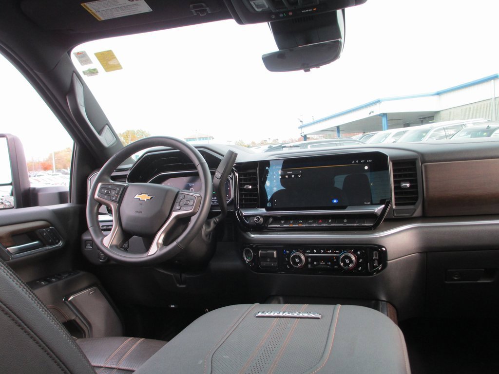 Certified 2024 Chevrolet Silverado 2500 High Country w/ High Country Premium Package image 26